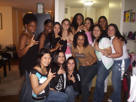 divasreppin.jpg