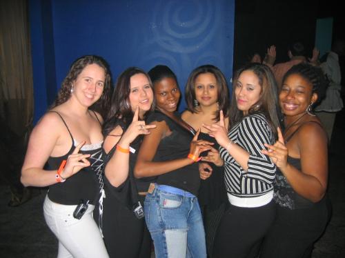 blknwhite2.jpg